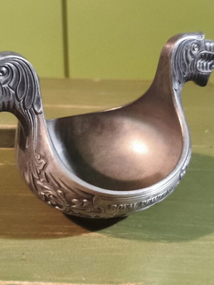 Vintage Viking Konge Tinn decorative pewter bowl like new