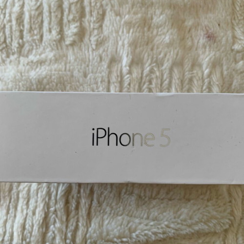 iPhone 5 white 16GB box used, original