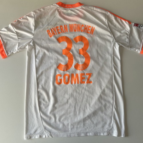 Adidas FC Bayern Munich #33 Mario Gomez jersey used, size M