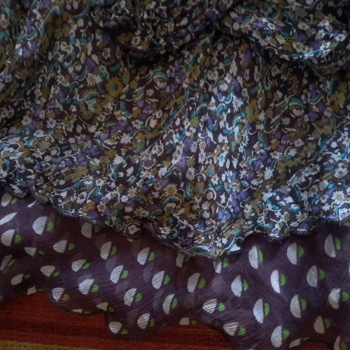Blouse transparent with flowers like new, size L