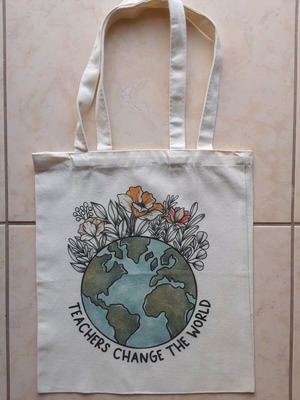 Τσάντα καμβάς tote bag καινούργιο με πολύ ζωντανά χρώματα
