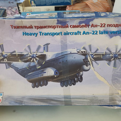 F-22 Raptor model kit 1/48 Italeri