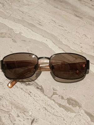 Vintage sunglasses used, beige and brown