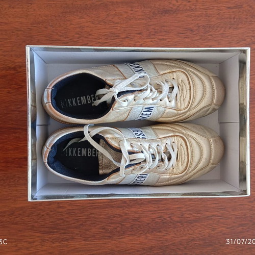 Bikkembergs vintage metallic gold leather sneakers size 40, like new