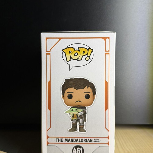 Funko Pop Star Wars The Mandalorian with Grogu 461 mint
