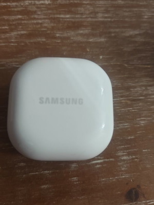 Samsung Galaxy Buds 2 σαν καινούργια