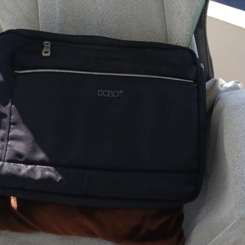 Polo laptop bag 15'' like new, black