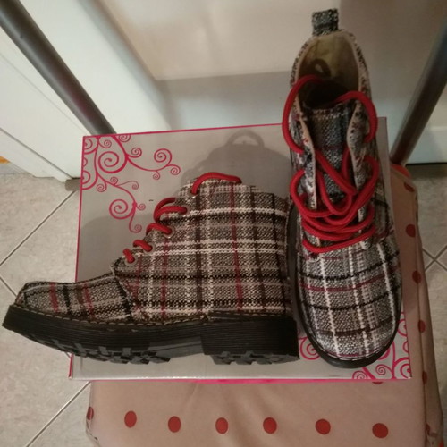 Multicolor boots size 36 new with knitted texture and soft leather
