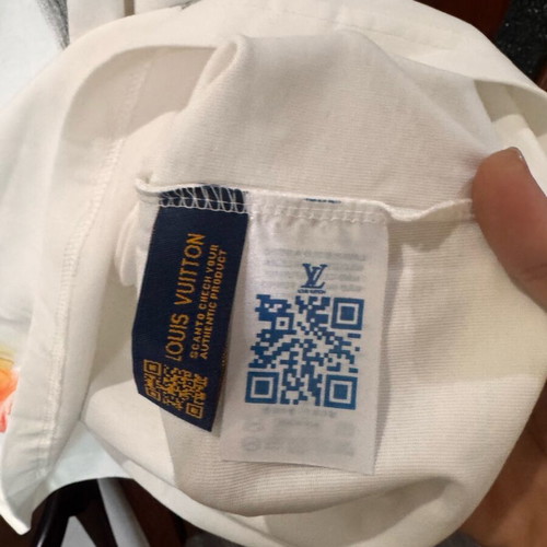 Louis Vuitton T-shirt new, size L/XL, white