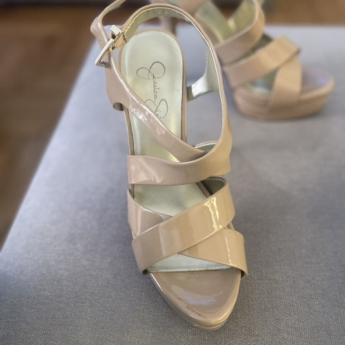 Jessica Simpson leather sandals like new, beige, size 39