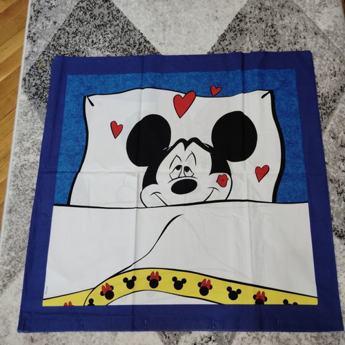 Mickey Mouse children's bedding set used