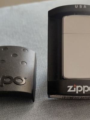 Zippo Slim Mirror Finish lighter new, authentic USA