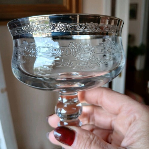 Murano Medici 6 champagne glasses new, vintage with platinum rim