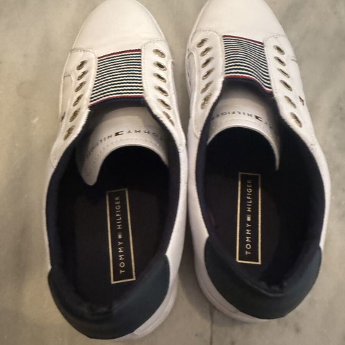Tommy Hilfiger women's sneakers like new, size 39, white