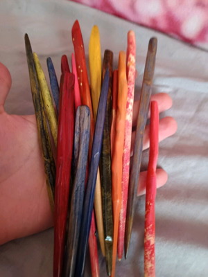 Χειροποίητα κοκκαλάκια μαλλιών από ξύλο καρυδιάς πολύχρωμα, καινούργια