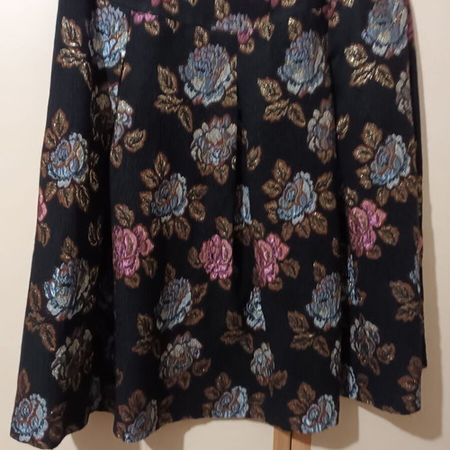 Milk and Honey skirt size M new embroidered brocade fabric