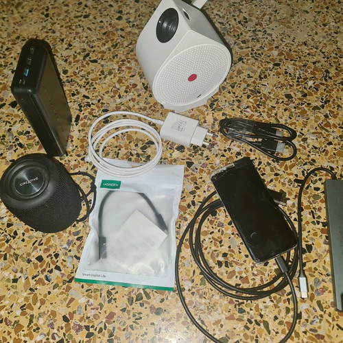 Galaxy S8 with Portable Projector Full Pack like new