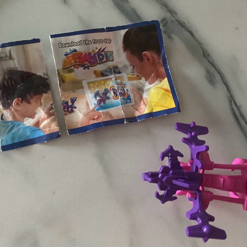 Kinder dragon finger toy new