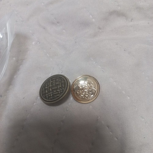 Buttons new, 3 gold and 6 bronze designs