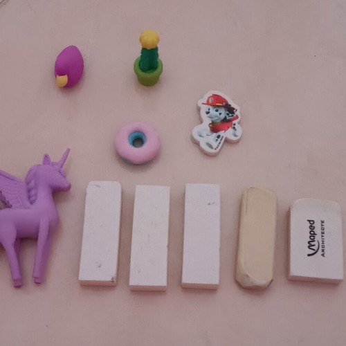 Erasers like new, pack of 10, very good