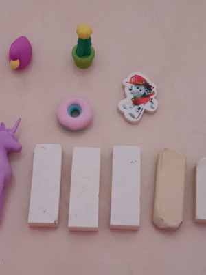 Erasers like new, pack of 10, very good