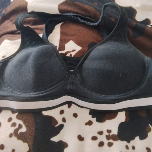 Love Fitness women's sports bra padded, size L, used, black