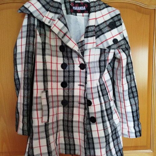 Paranoia checked women's coat like new, size M, black and white with belt
