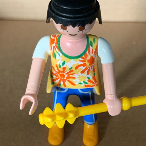 Playmobil figures used, 28 hippies without box