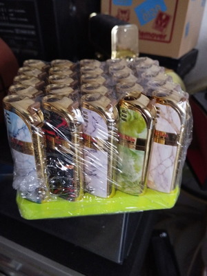 Lighters new, pack of 20