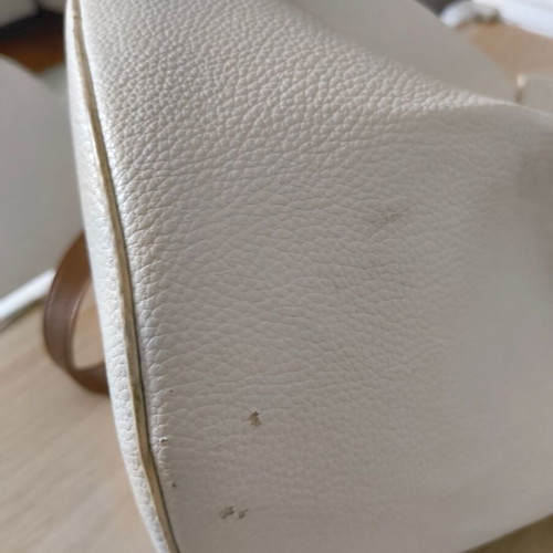 Axel backpack white color like new