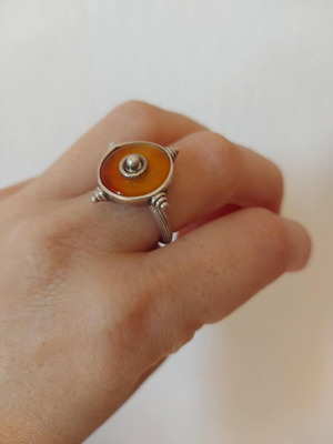 Ring with intricate design like new