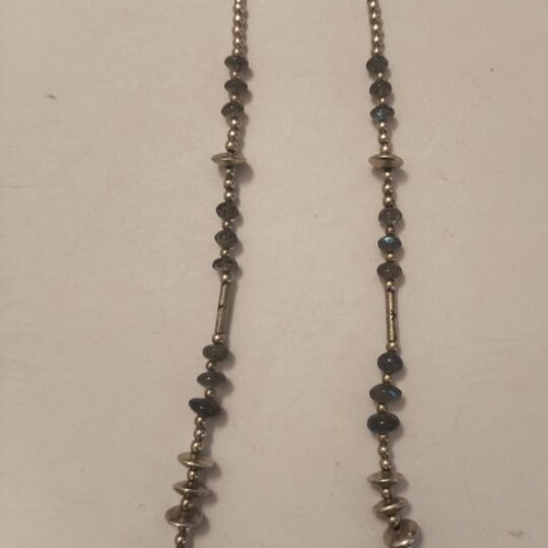 Handmade necklace with labradorite and silver elements, 43 cm