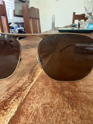 Gucci men's sunglasses used, gold color