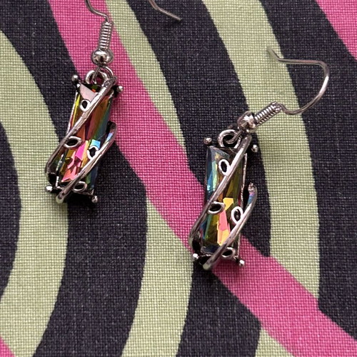 Set of 7 pairs of colorful dangling earrings new