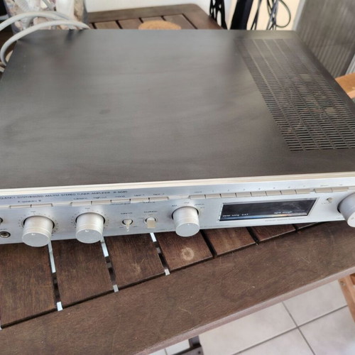 Luxman R-5045 radio amplifier like new