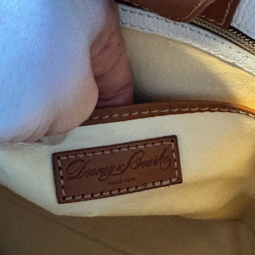 Dooney & Bourke white leather crossbody bag like new
