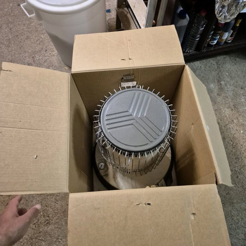 Kero-Sun Omni 105G oil heater like new with box