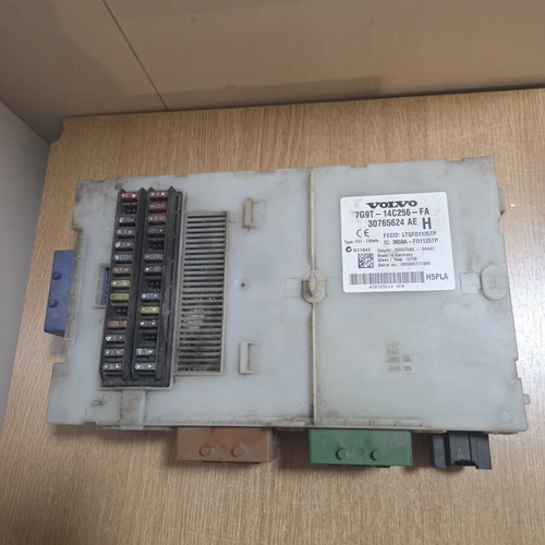 Comfort module Volvo V70 2007-2013 used