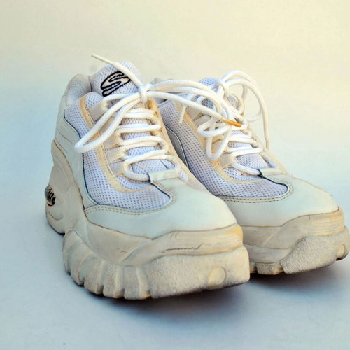 Skechers Wompers white canvas sneakers used, deadstock with tags size 37