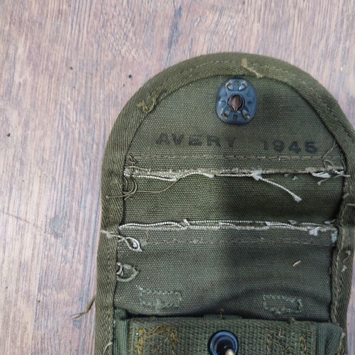 U.S Army 1945 Magazine Pouch used