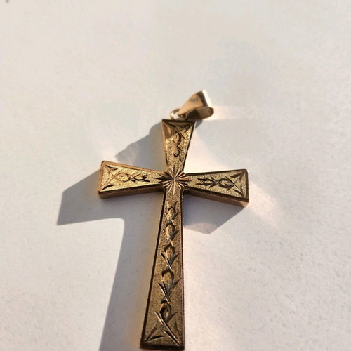 Vintage large cross used, gold 375