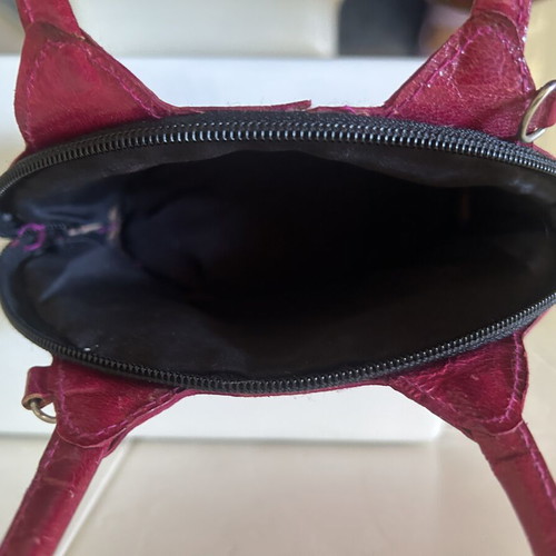 Children's handbag with cat face used, burgundy leather, handles