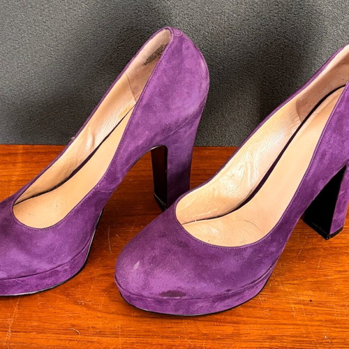 Nine West purple suede pumps used, size 40.5