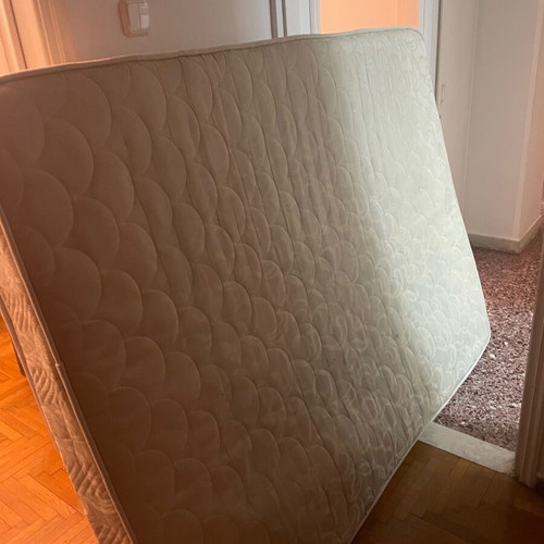 Double mattress used, 140x190 cm, thick