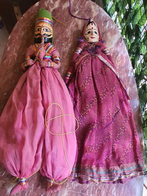 Indian couple dolls like new, 68cm man and 58cm woman