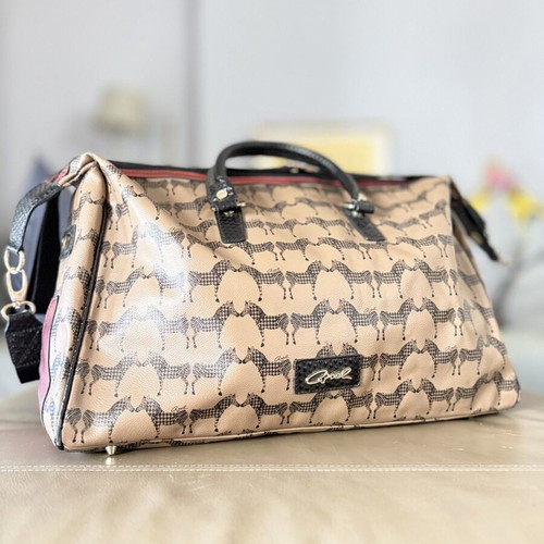 Axel travel bag like new, black and beige