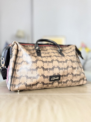 Axel travel bag like new, black and beige