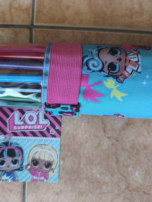 L.O.L. Surprise! school pencil case with colored pencils
