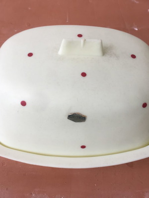 Plastic butter dish vintage with clean base without scratches