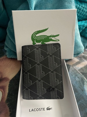 Πορτοφόλι Lacoste καινούργιο με ετικέτες, μαύρο